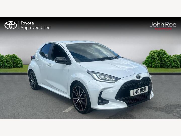 Toyota Yaris 1.5 VVT-h GR SPORT E-CVT Euro 6 (s/s) 5dr
