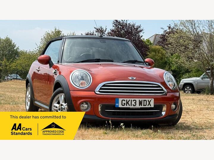 MINI Convertible 1.6 Cooper Euro 6 (s/s) 2dr