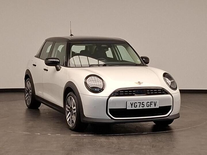MINI Hatch 1.5C Classic Steptronic Euro 6 (s/s) 5dr