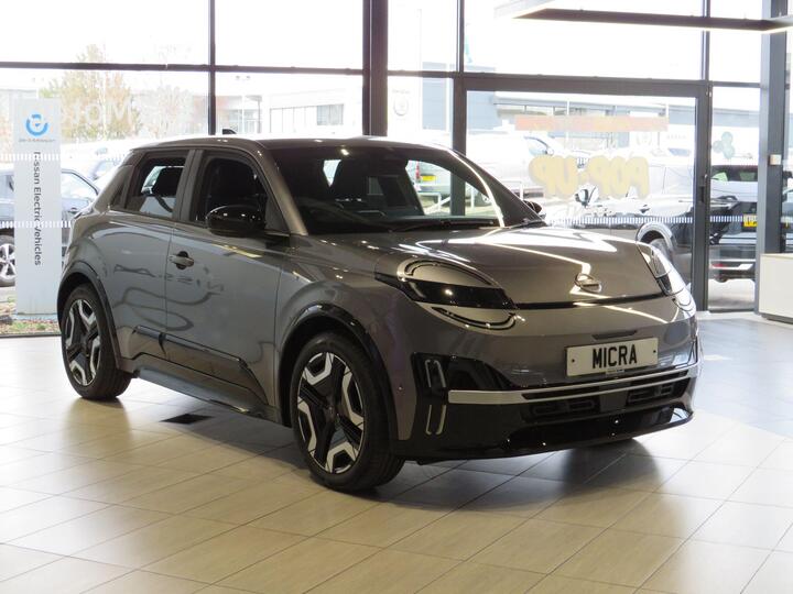 Nissan Micra Standard Range 40kWh Advance Auto 5dr