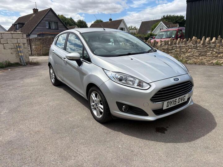 Ford FIESTA 1.25 Zetec Euro 5 5dr