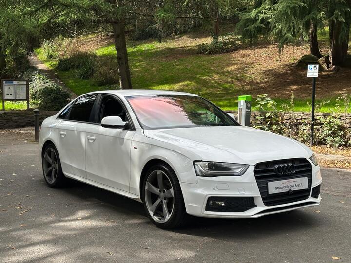 Audi A4 2.0 TDI Black Edition Euro 5 (s/s) 4dr