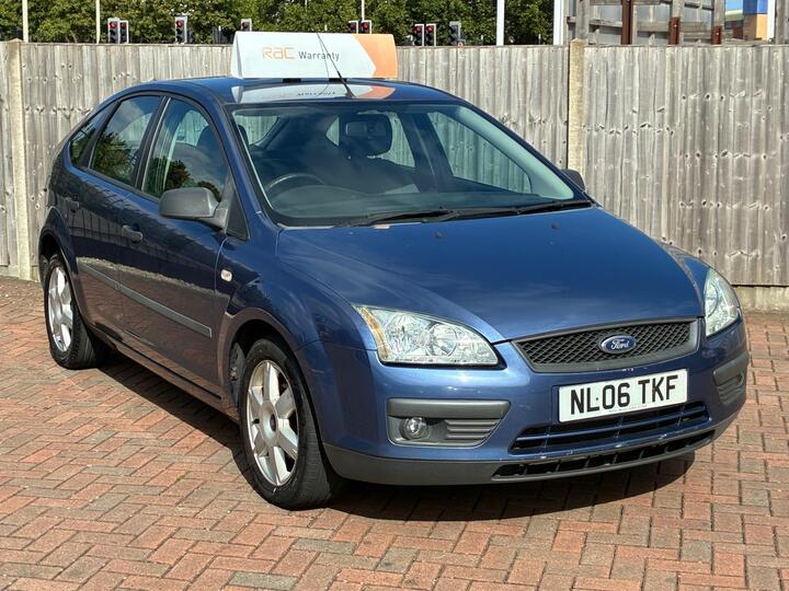 Ford Focus 1.6 Sport 5dr