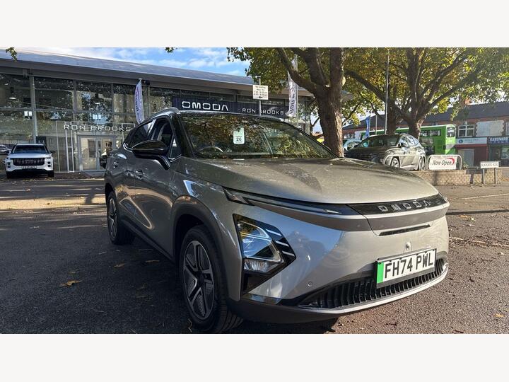 Omoda OMODA E5 61.05kWh Noble Auto 5dr