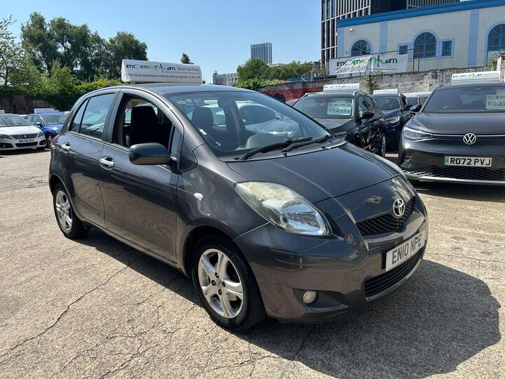 Toyota Yaris 1.33 Dual VVT-i TR Euro 4 (s/s) 5dr
