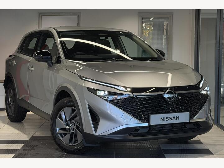 Nissan Qashqai 1.3 DIG-T MHEV Acenta Premium Euro 6 (s/s) 5dr