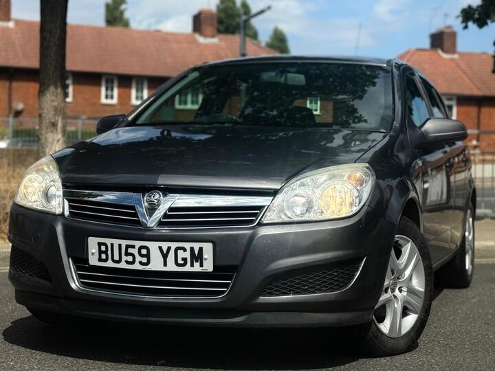 Vauxhall Astra 1.8i 16v Club 5dr