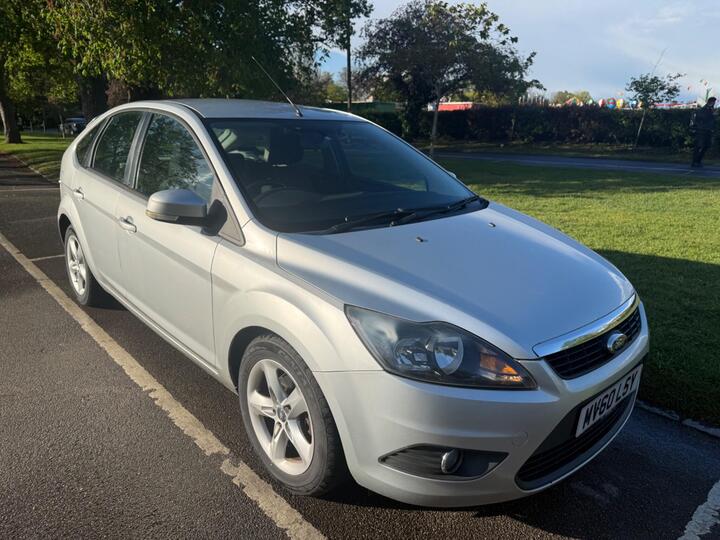 Ford Focus 1.6 Zetec 5dr