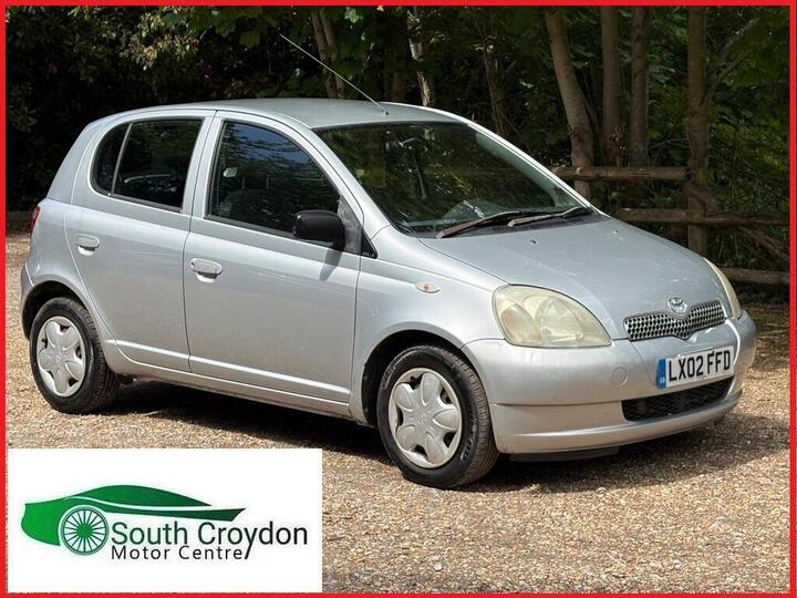 Toyota Yaris 1.3 VVT-i 16v GLS 5dr