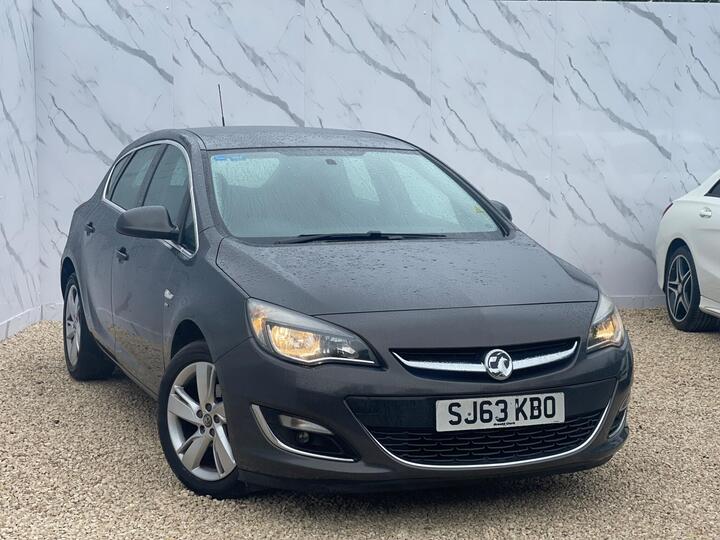 Vauxhall Astra 1.4 16v SRi Euro 5 5dr