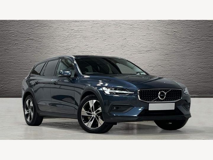 Volvo V60 Cross Country 2.0 D4 Plus Auto AWD Euro 6 (s/s) 5dr