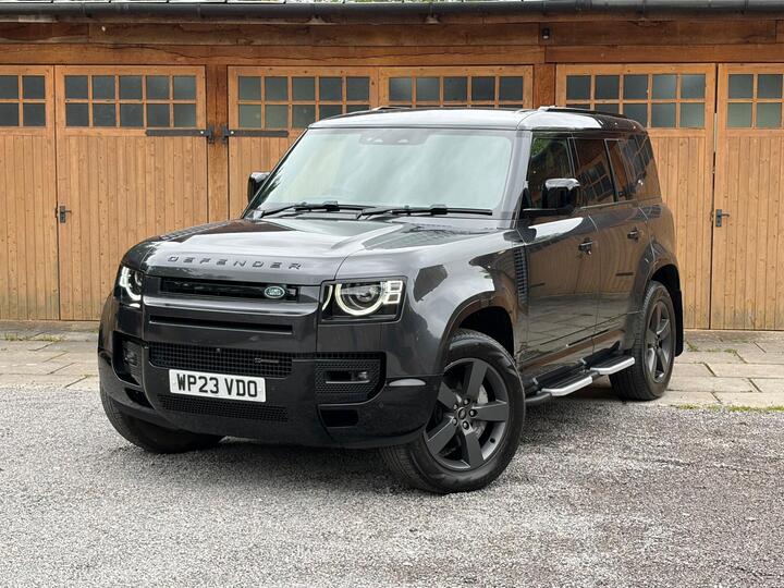 Land Rover Defender 110 3.0 D300 MHEV X-Dynamic HSE Auto 4WD Euro 6 (s/s) 5dr