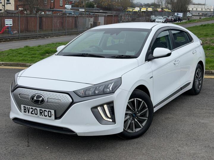 Hyundai IONIQ 38.3kWh Premium Auto 5dr Hyundai IONIQ 38.3kWh Premium Auto 5dr