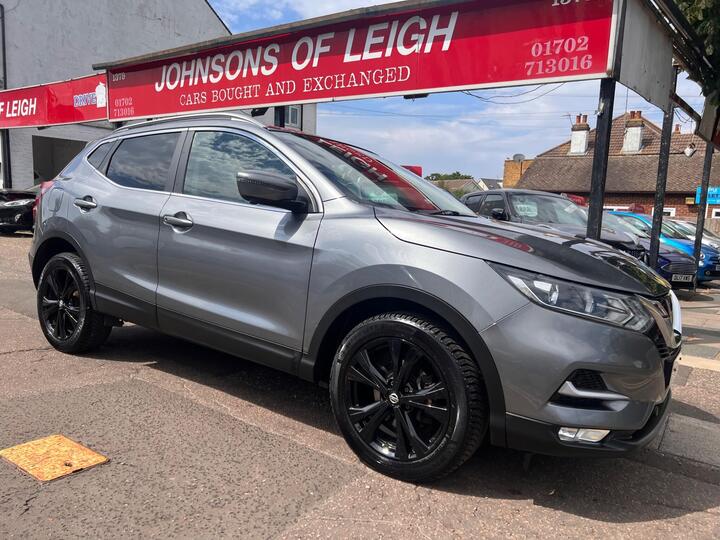 Nissan Qashqai 1.2 DIG-T N-Connecta Euro 6 (s/s) 5dr
