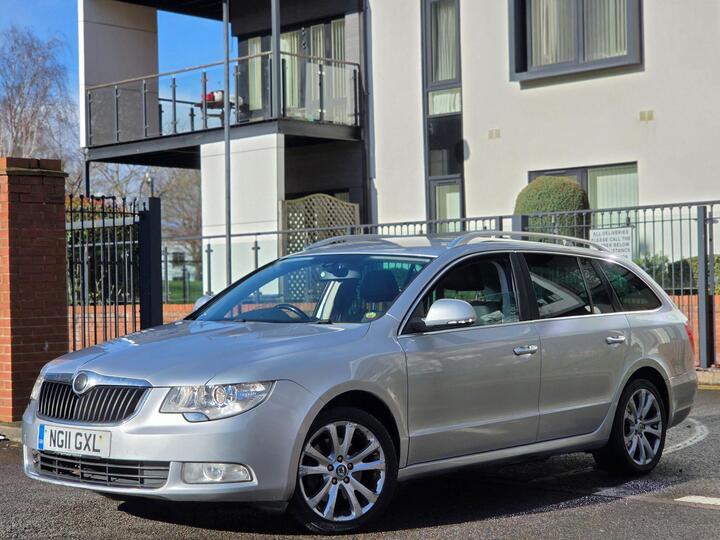Skoda Superb 1.8 TSI SE Plus Euro 5 5dr