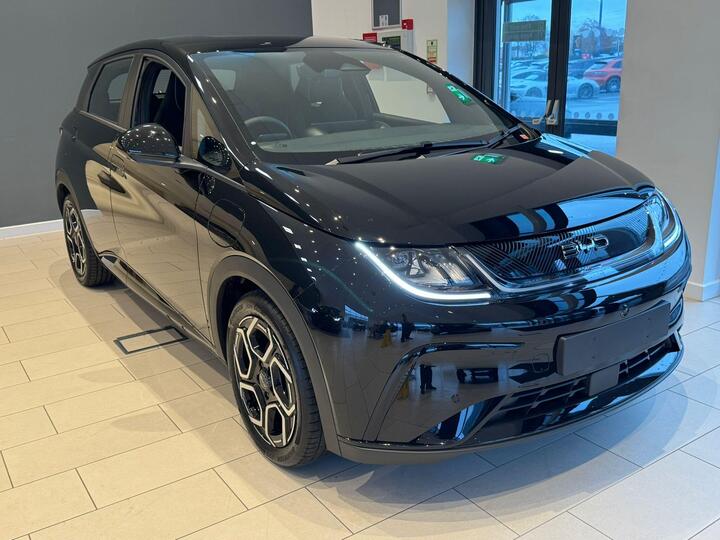 BYD Dolphin 60.48kWh Comfort Auto 5dr