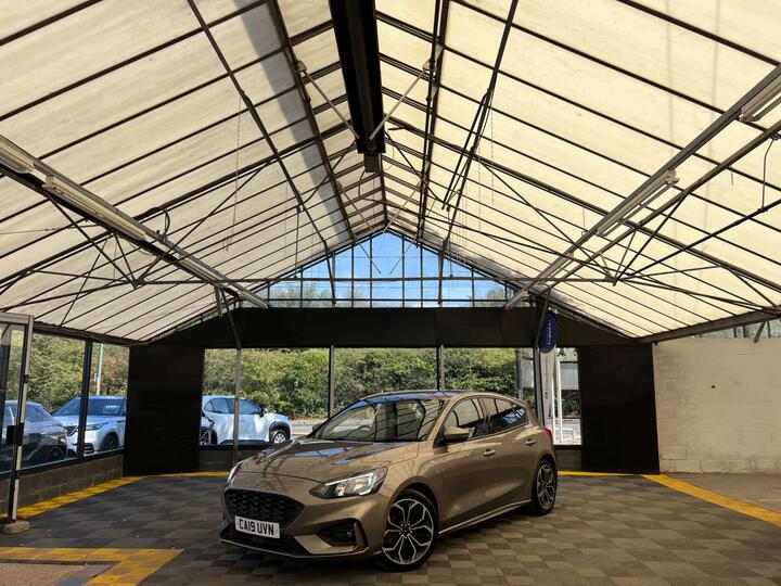 Ford FOCUS 1.0T EcoBoost ST-Line X Euro 6 (s/s) 5dr