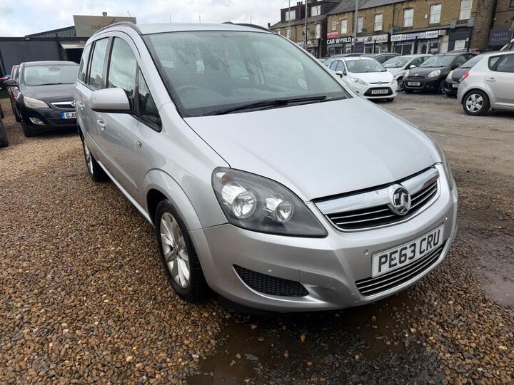 Vauxhall Zafira 1.7 CDTi EcoFLEX Exclusiv Euro 5 5dr (SNav)