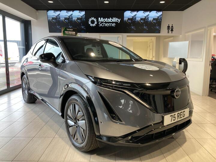 Nissan ARIYA 87kWh Evolve Auto 5dr 22kW Charger