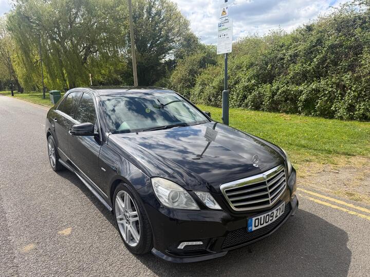 Mercedes-Benz E Class 3.0 E350 CDI V6 BlueEfficiency Sport G-Tronic Euro 5 4dr