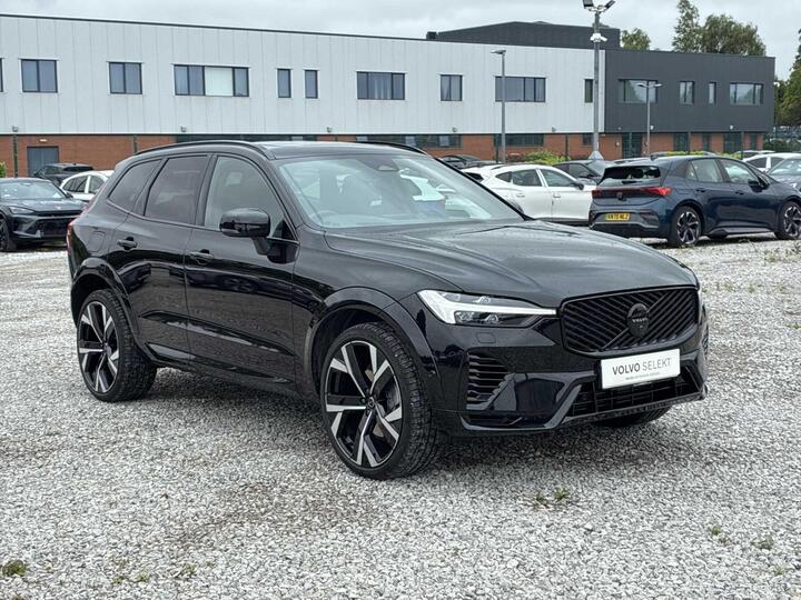 Volvo XC60 2.0 T8 18.8kWh Ultra Black Edition Auto AWD Euro 6 (s/s) 5dr