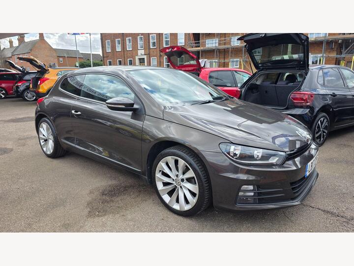 Volkswagen Scirocco 1.4 TSI GT Euro 6 (s/s) 3dr Volkswagen Scirocco 1.4 TSI GT Euro 6 (s/s) 3dr