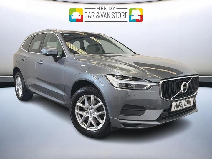 Volvo XC60 2.0 B5 MHEV Momentum Auto Euro 6 (s/s) 5dr