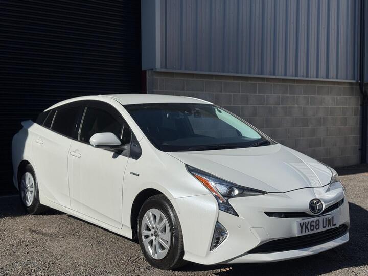 Toyota Prius 1.8 VVT-h Business Edition CVT Euro 6 (s/s) 5dr