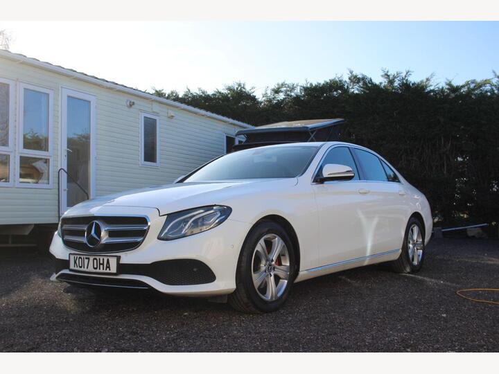 Mercedes-Benz E-CLASS 2.0 E220d SE G-Tronic+ Euro 6 (s/s) 4dr Mercedes-Benz E-CLASS 2.0 E220d SE G-Tronic+ Euro 6 (s/s) 4dr