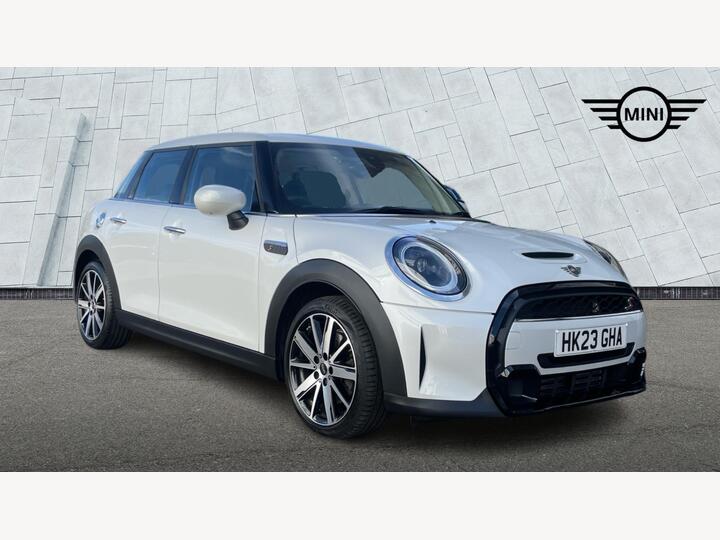 MINI Hatch 2.0 Cooper S Classic Steptronic Euro 6 (s/s) 5dr