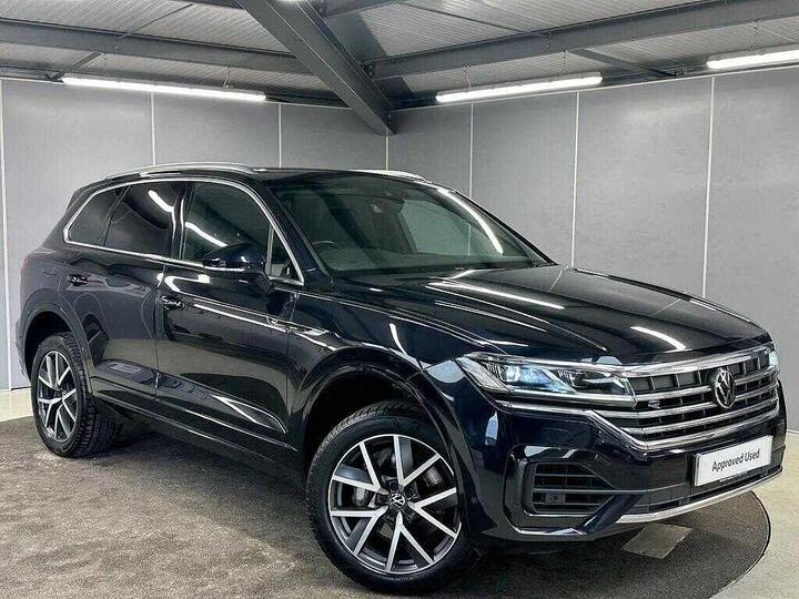Volkswagen Touareg 3.0 TSI V6 R-Line Tech Tiptronic 4Motion Euro 6 (s/s) 5dr