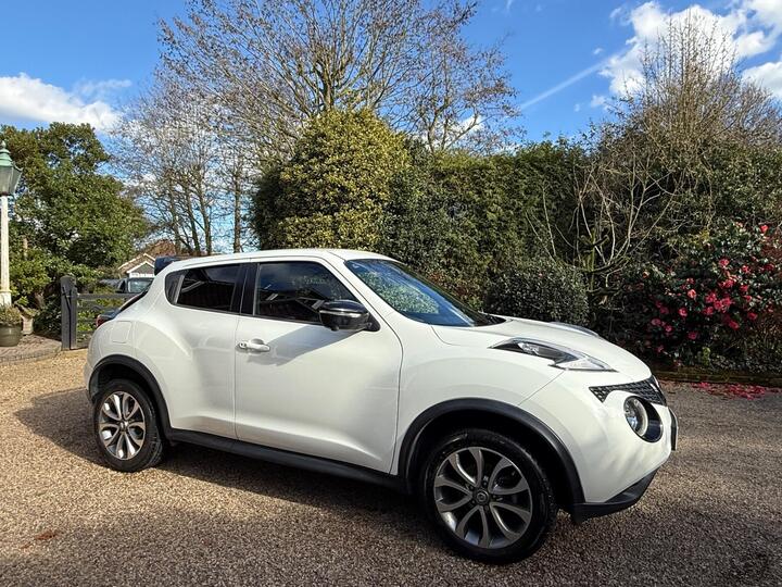 Nissan Juke 1.5 DCi Tekna Euro 6 (s/s) 5dr Nissan Juke 1.5 DCi Tekna Euro 6 (s/s) 5dr