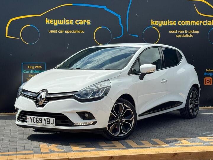 Renault Clio 0.9 TCe Iconic Euro 6 (s/s) 5dr Renault Clio 0.9 TCe Iconic Euro 6 (s/s) 5dr