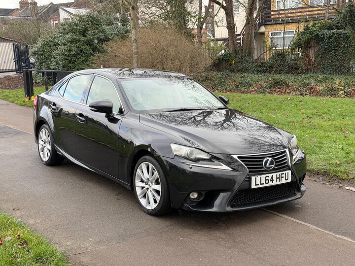 Lexus IS 2.5 300h Executive Edition E-CVT Euro 5 (s/s) 4dr