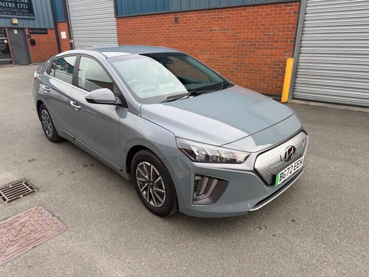 Hyundai IONIQ 38.3kWh Premium Auto 5dr