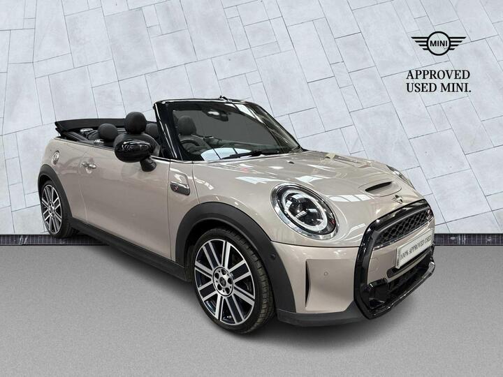 MINI Convertible 2.0 Cooper S Exclusive Steptronic Euro 6 (s/s) 2dr