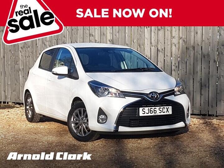 Toyota Yaris 1.33 Dual VVT-i Icon Multidrive S Euro 6 5dr (Safety Sense)
