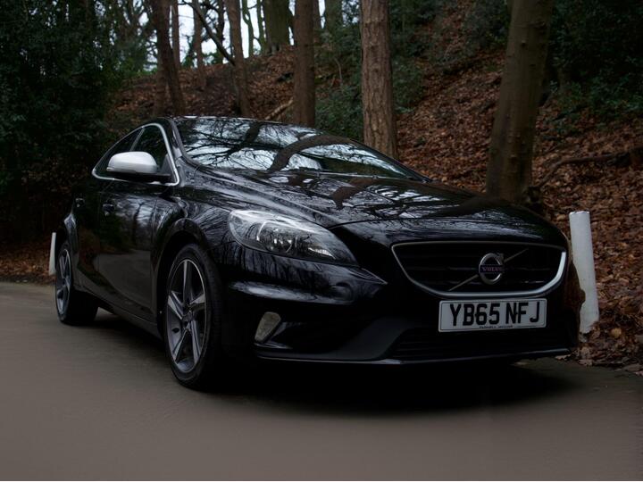 Volvo V40 2.0 T2 R-Design Euro 6 (s/s) 5dr