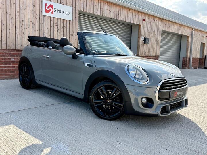 MINI CONVERTIBLE 1.5 Cooper Euro 6 (s/s) 2dr