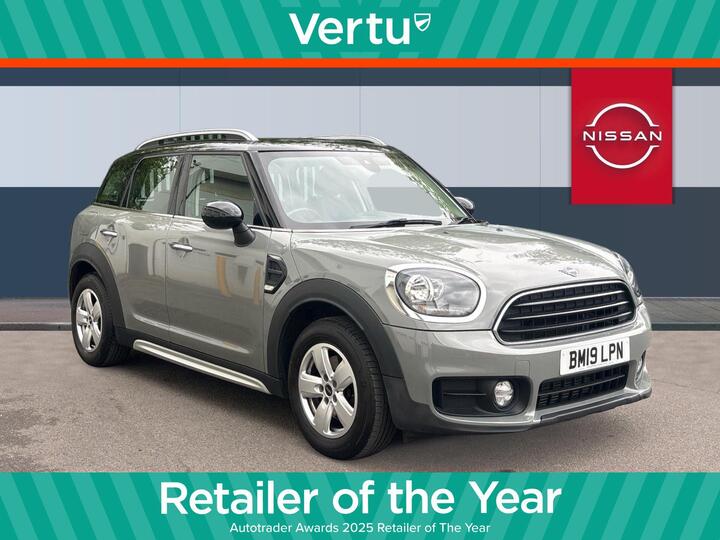MINI Countryman 1.5 Cooper Classic Steptronic Euro 6 (s/s) 5dr MINI Countryman 1.5 Cooper Classic Steptronic Euro 6 (s/s) 5dr