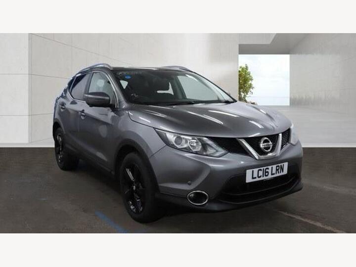 Nissan Qashqai 1.2 DIG-T N-Connecta XTRON 2WD Euro 6 (s/s) 5dr