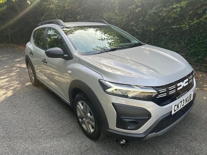Dacia Sandero Stepway 1.0 TCe Essential Euro 6 (s/s) 5dr
