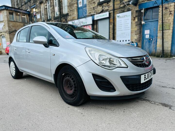 Vauxhall Corsa 1.2i EcoFLEX 16V Exclusiv Easytronic Euro 5 5dr (A/C)