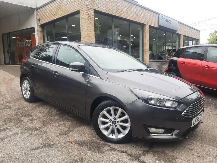 Ford Focus 1.0T EcoBoost Titanium Euro 6 (s/s) 5dr