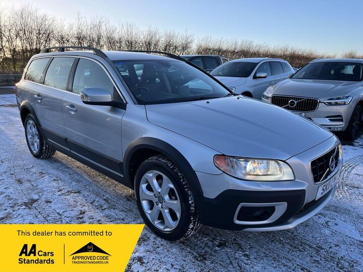 Volvo XC70 2.4 D5 SE Lux AWD Euro 5 5dr