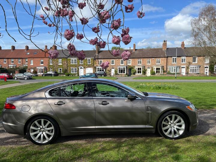 Jaguar XF 3.0d V6 Premium Luxury Auto Euro 5 4dr