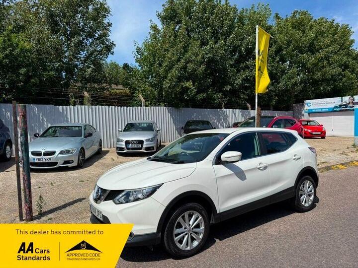 Nissan Qashqai 1.2 DIG-T Acenta 2WD Euro 5 (s/s) 5dr