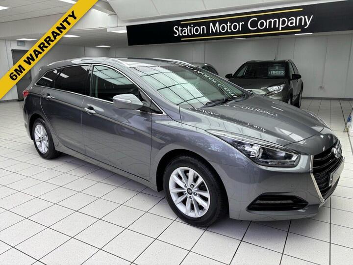 Hyundai I40 1.7 CRDi Blue Drive SE Nav Tourer Euro 6 (s/s) 5dr Hyundai I40 1.7 CRDi Blue Drive SE Nav Tourer Euro 6 (s/s) 5dr