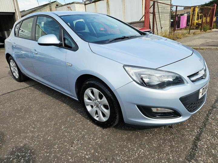 Vauxhall Astra 1.6 16v Design Euro 5 5dr