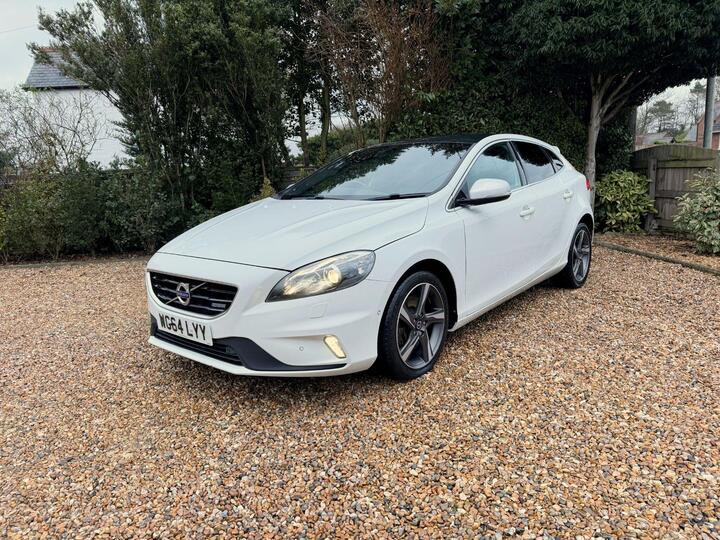Volvo V40 2.0 D4 R-Design Lux Nav Geartronic Euro 6 (s/s) 5dr